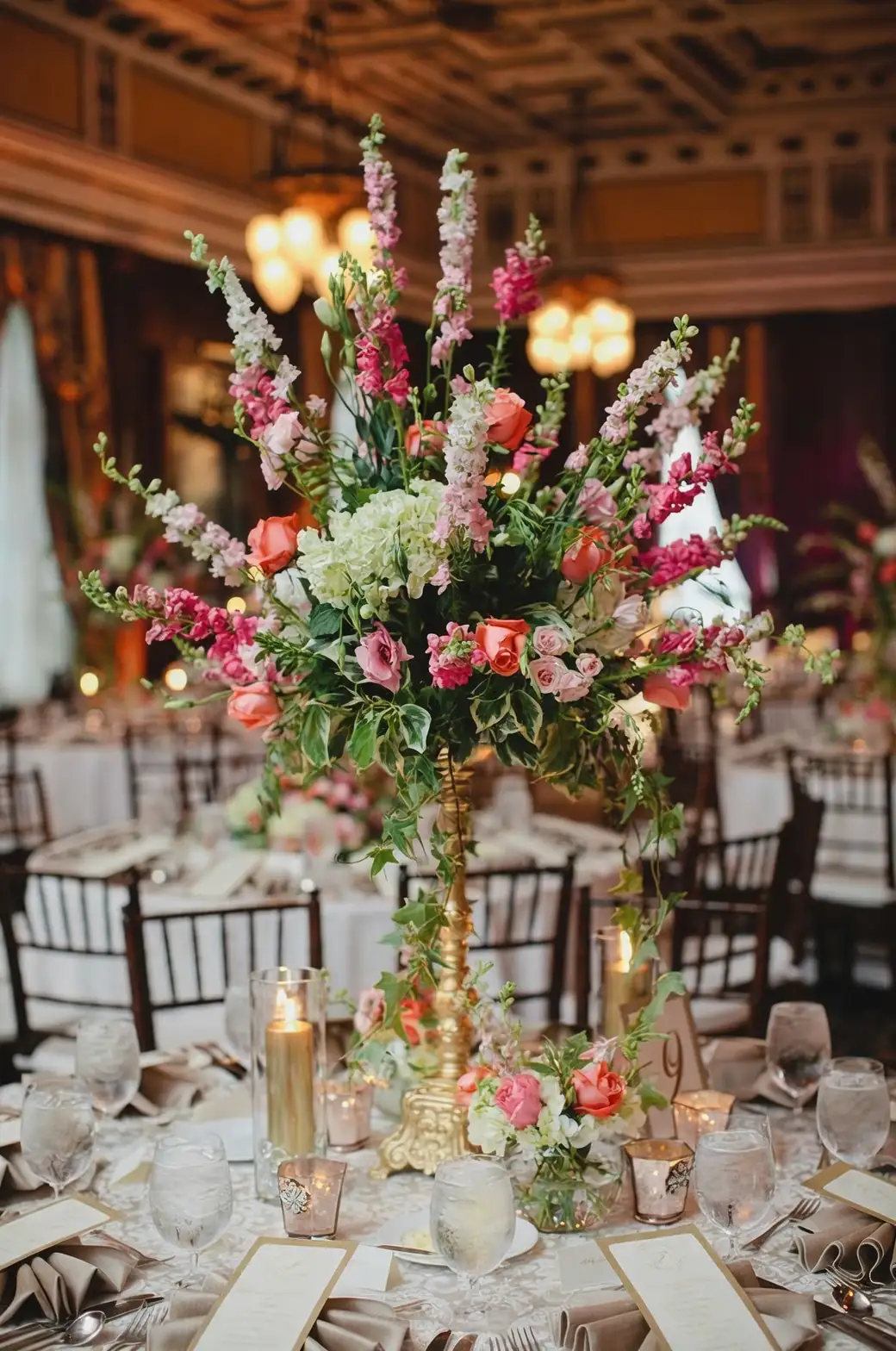 garden design delphiniums centerpiece