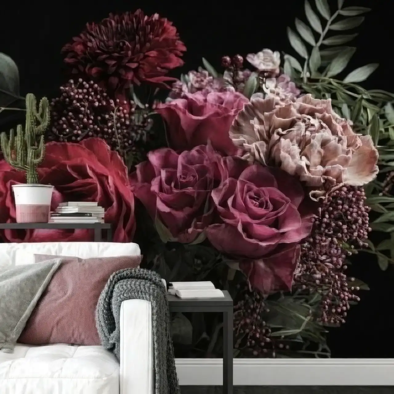 magnolia-themed wallpaper