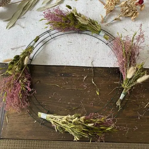 dried cornflower wreath