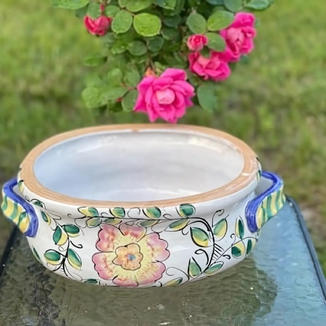 gardenia vintage ceramic pot