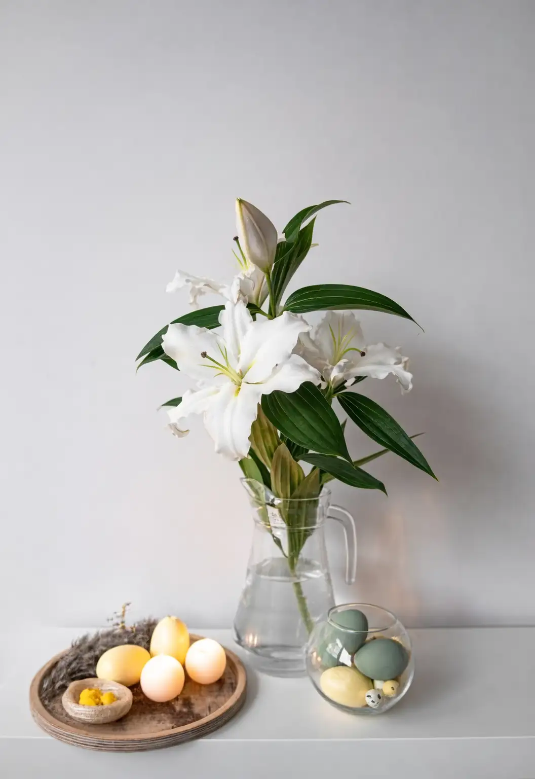 Cat Owners, Read This Before Bringing Lilies Home