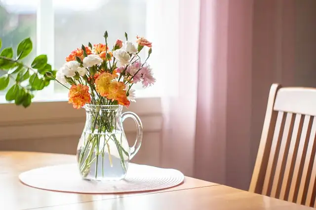 Bloom Right on Time: Back-Timing Paperwhites for Parties, Photoshoots, and the Lunar New Year