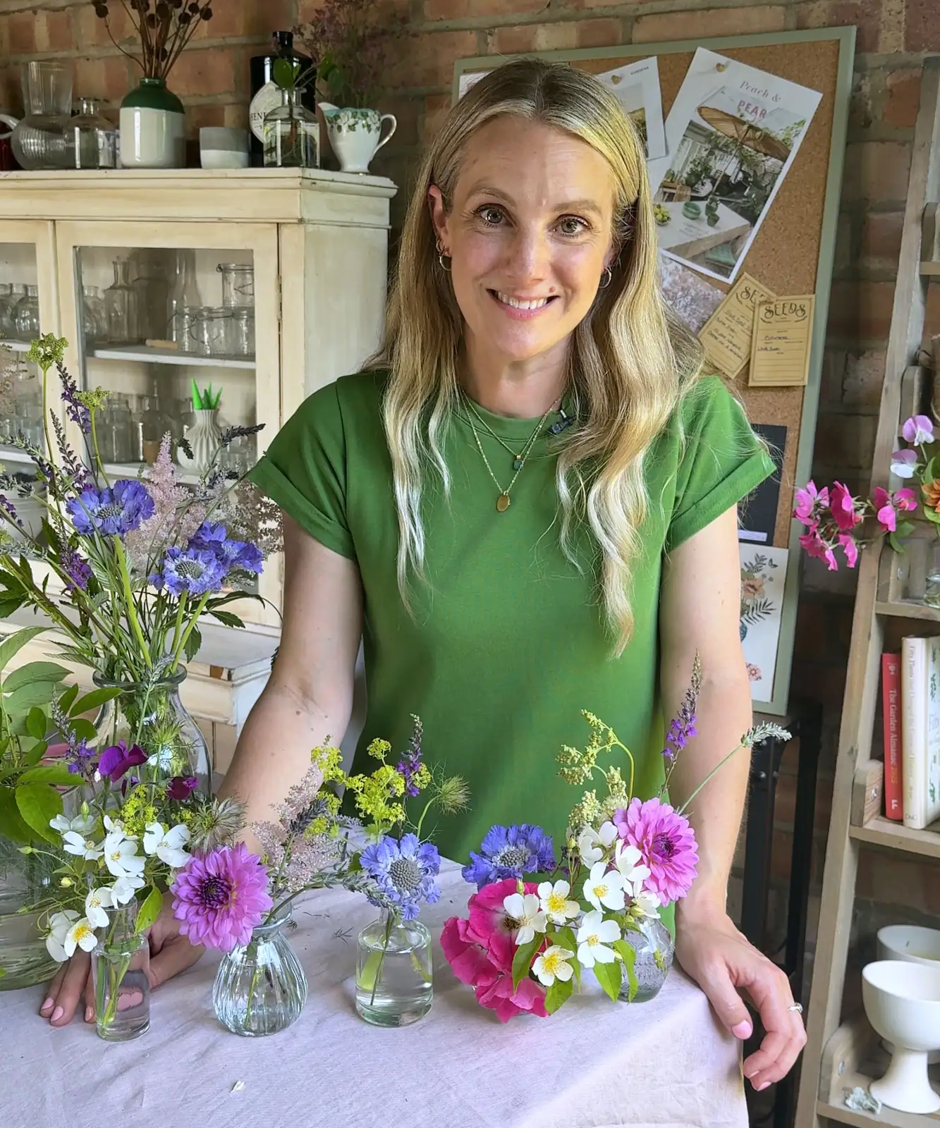 Small Stems, Big Impact: Harvesting and Conditioning Chinese Pink for Long-Lasting Mini Bouquets