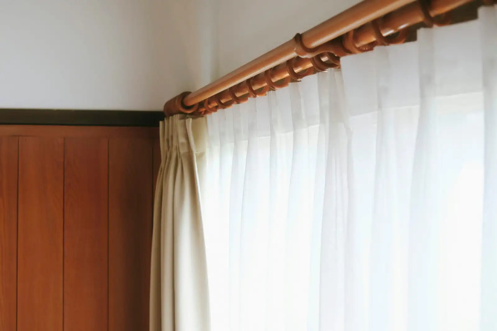 ti plant east window sheer curtain