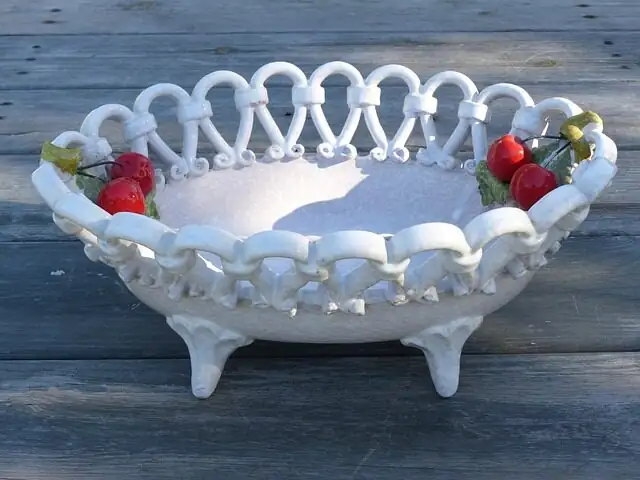 jerusalem cherry matte white footed bowl