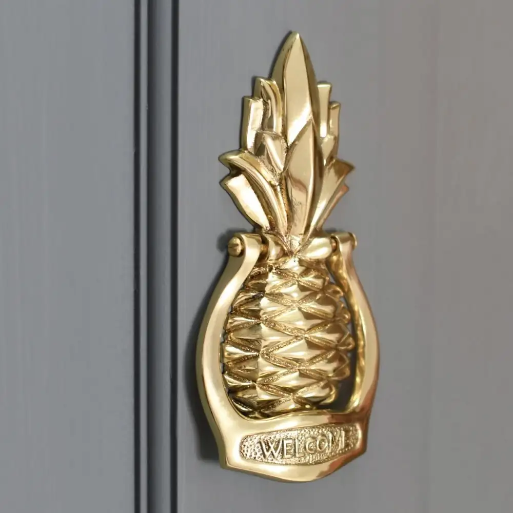 pineapple door knocker welcome