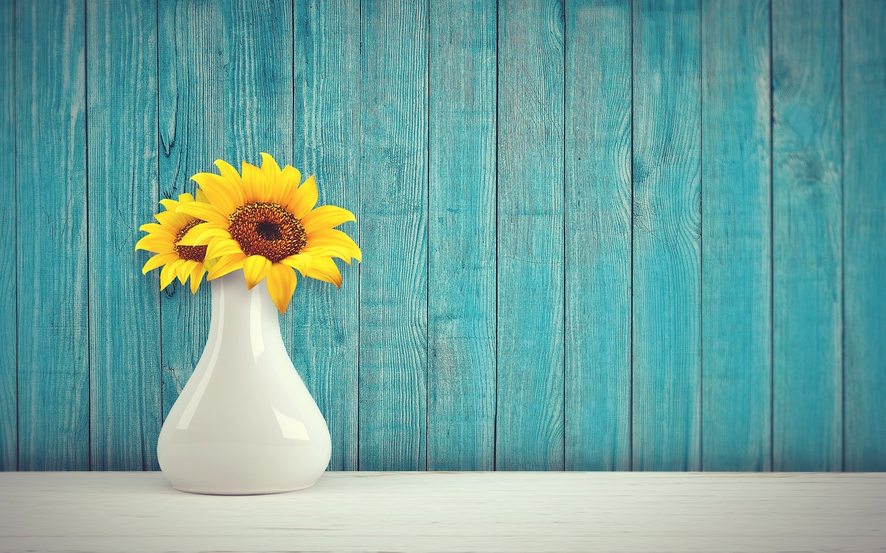 sunflower vase tape grid arranging