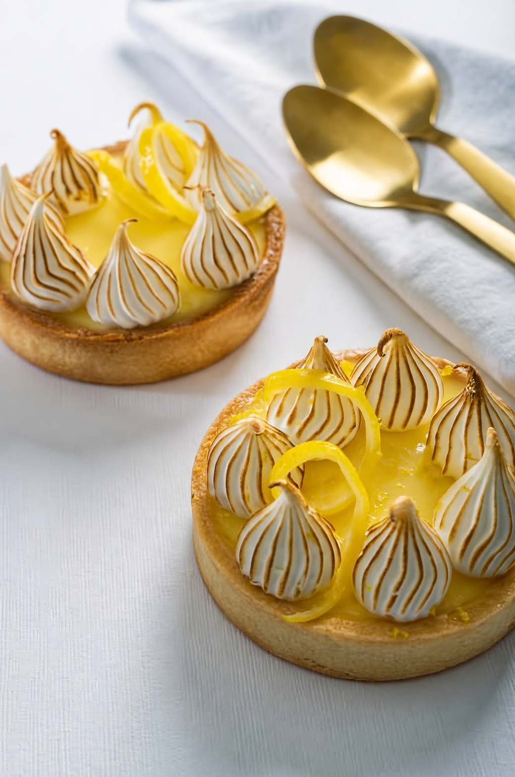 lemon tart with crystallized sweet violets