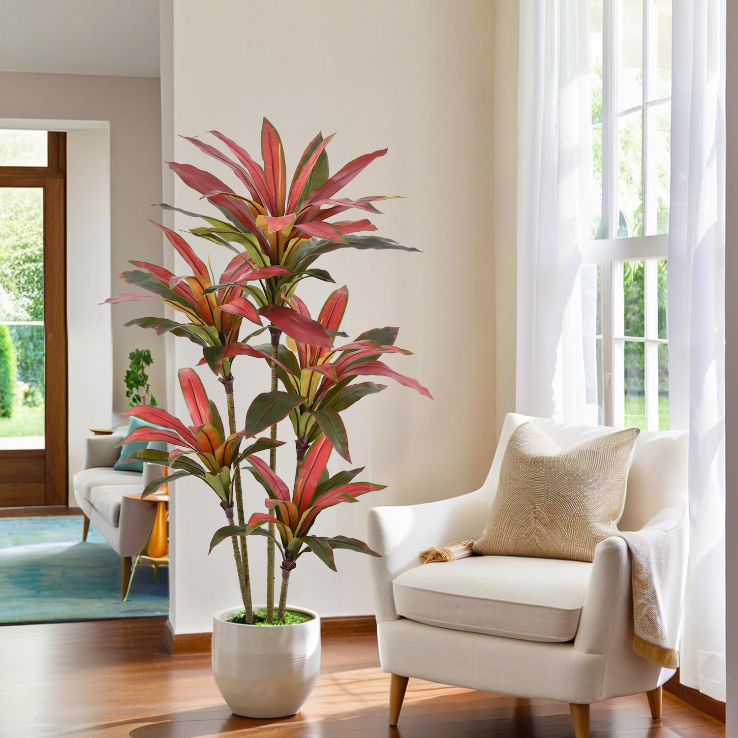 Gorgeous but Not for Grazing: Croton Toxicity 101 and Pet-Safe Styling