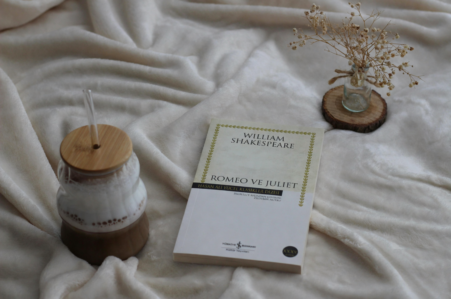 pansy with Shakespeare book